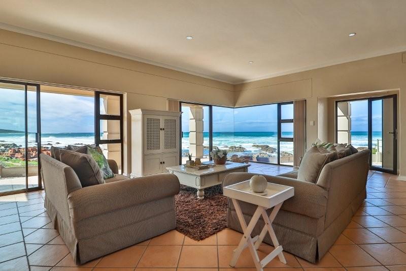 4 Bedroom Property for Sale in Jongensfontein Western Cape